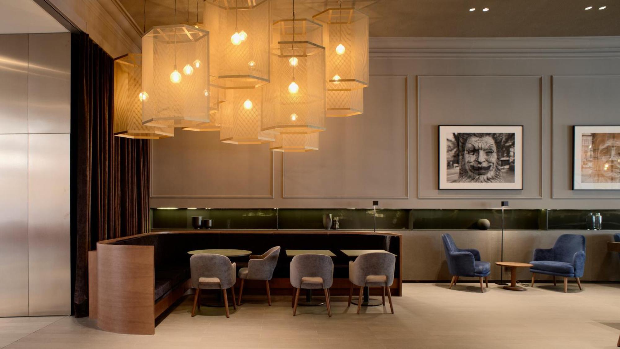 Kozmo Hotel Suites & Spa - Small Luxury Hotels Of The World — Photos 2